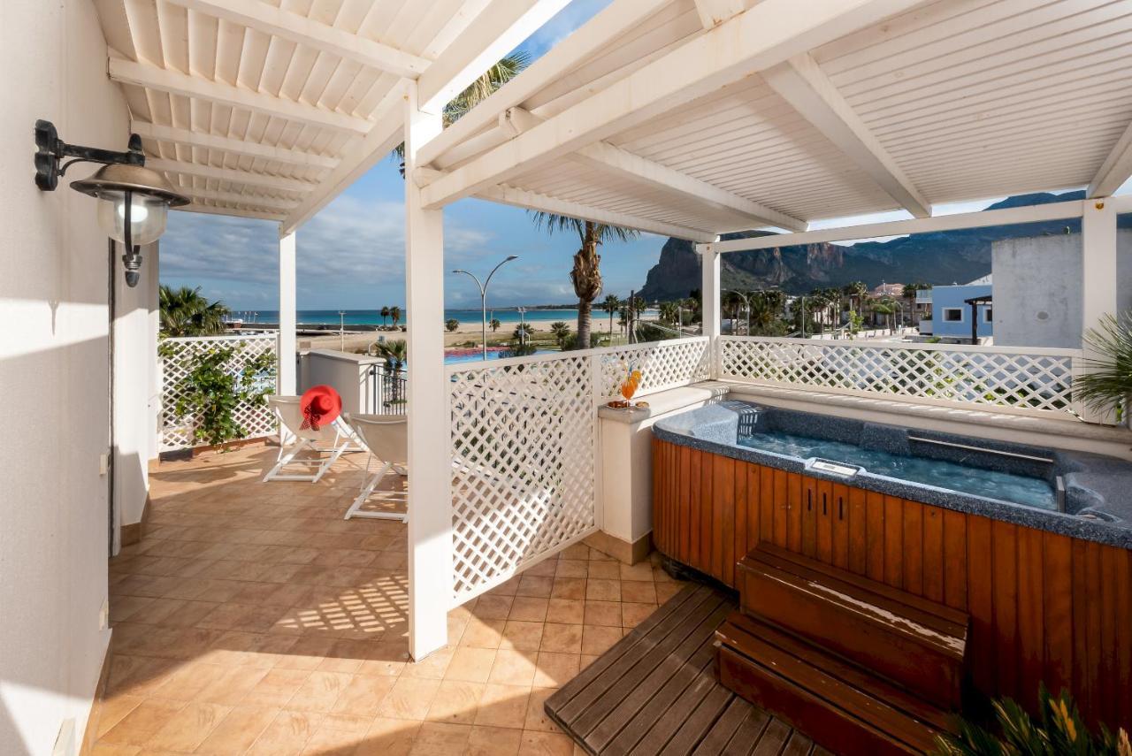 Hotel Ristorante Mediterraneo Faro San Vito Lo Capo Dış mekan fotoğraf