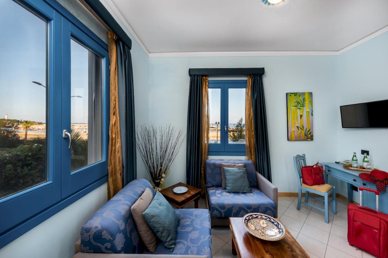Hotel Ristorante Mediterraneo Faro San Vito Lo Capo Dış mekan fotoğraf