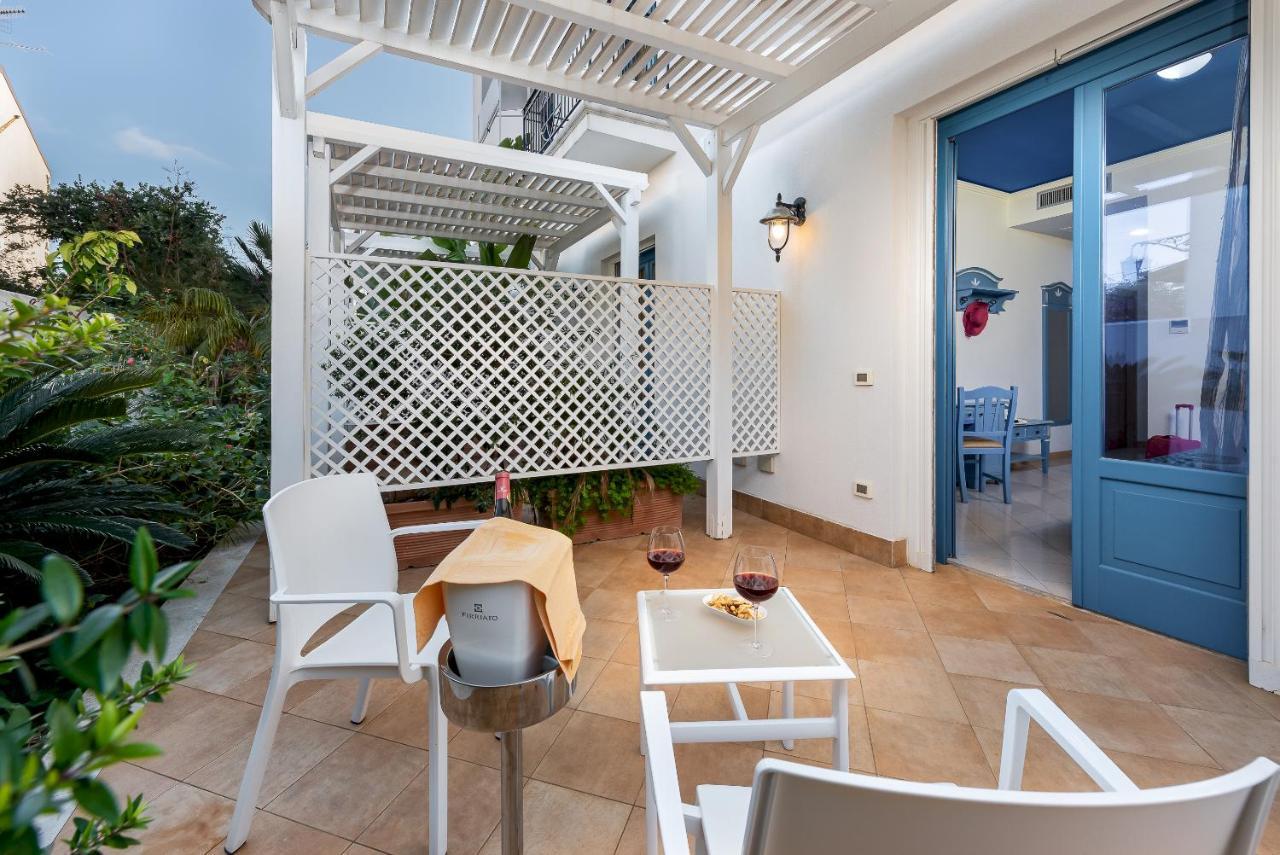 Hotel Ristorante Mediterraneo Faro San Vito Lo Capo Dış mekan fotoğraf