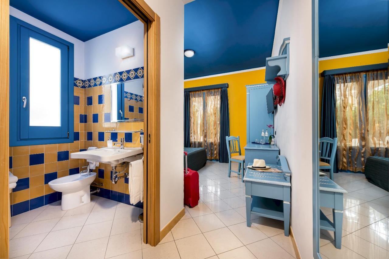 Hotel Ristorante Mediterraneo Faro San Vito Lo Capo Dış mekan fotoğraf