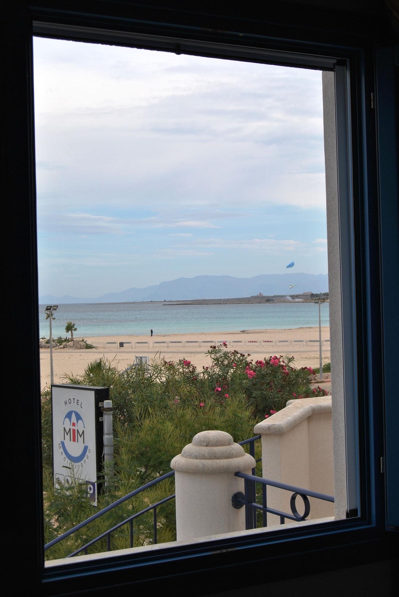 Hotel Ristorante Mediterraneo Faro San Vito Lo Capo Dış mekan fotoğraf