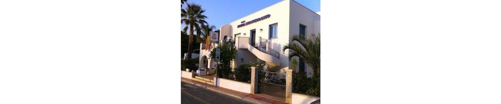 Hotel Ristorante Mediterraneo Faro San Vito Lo Capo Dış mekan fotoğraf