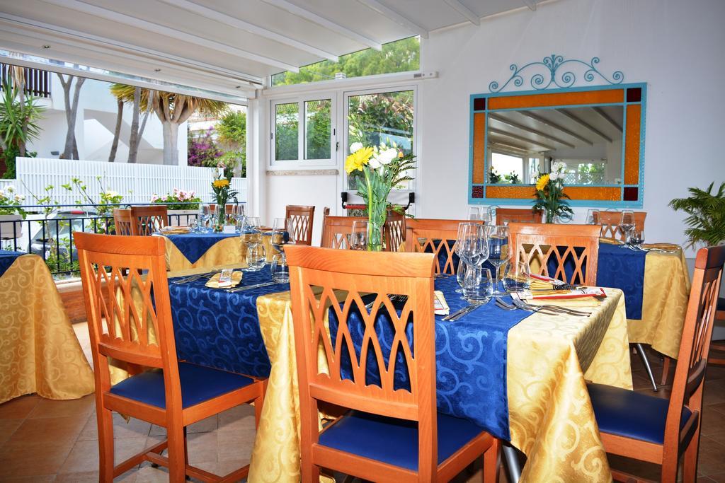 Hotel Ristorante Mediterraneo Faro San Vito Lo Capo Dış mekan fotoğraf