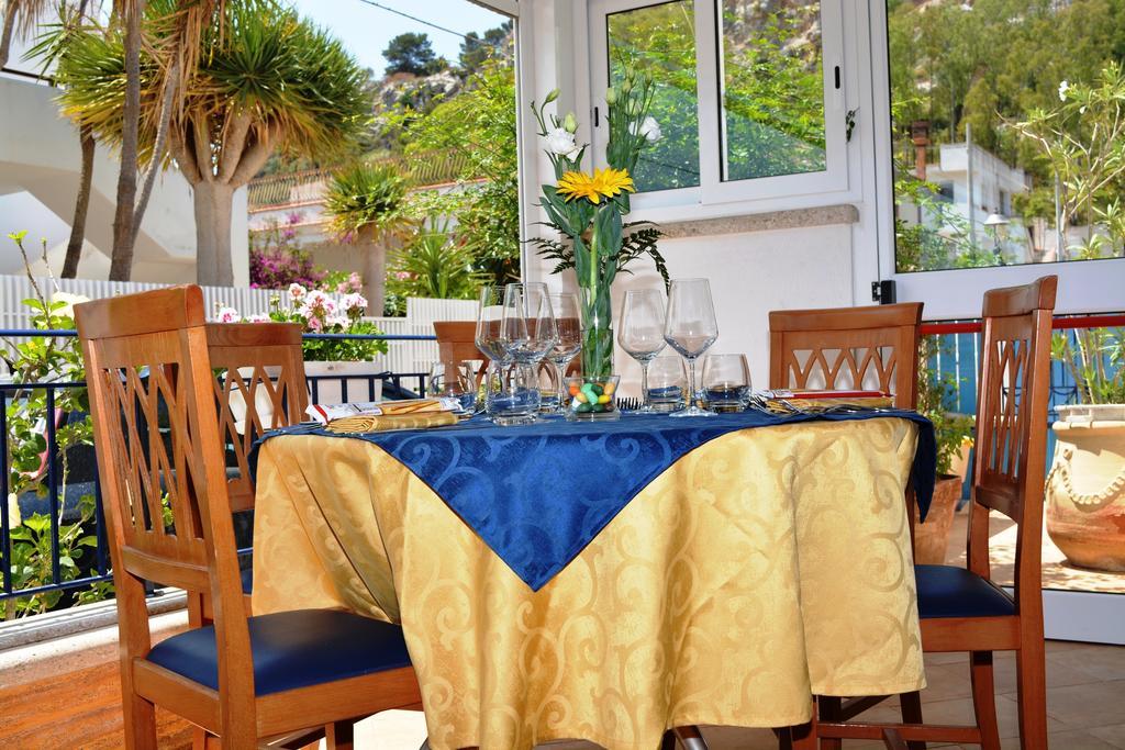 Hotel Ristorante Mediterraneo Faro San Vito Lo Capo Dış mekan fotoğraf